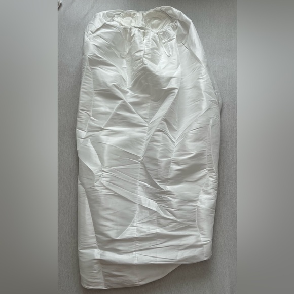 NWOT BCBGMAXAZRIA Bronwen, strapped, Bubble Hem, High-Low Gown, White, Size 4 - Picture 8 of 13